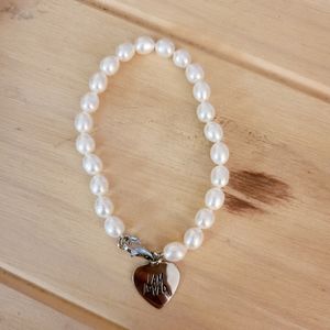 Freshwater pearl bracelet